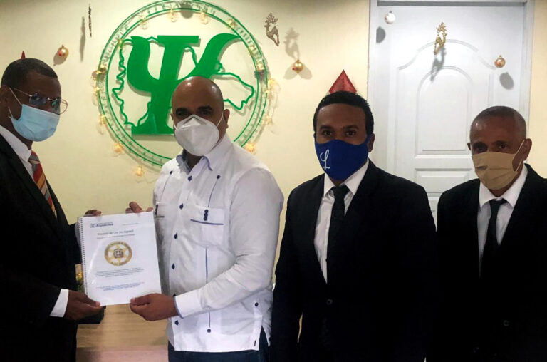 El Colegio Dominicano de Psicólogos recibe la propuesta de Ley de Alguaciles