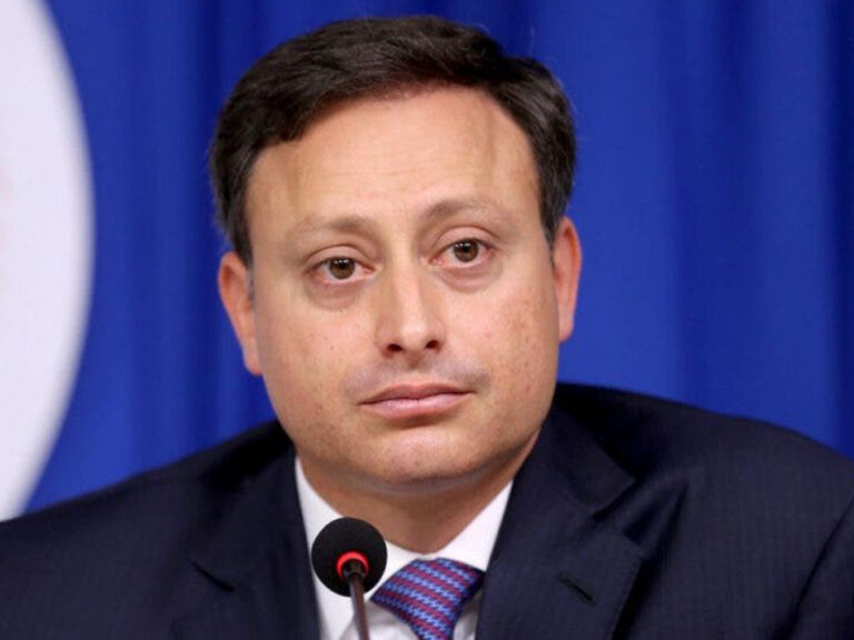 Impiden exprocurador Jean Alain Rodríguez salir del país, es la tercera ocasión que lo intenta