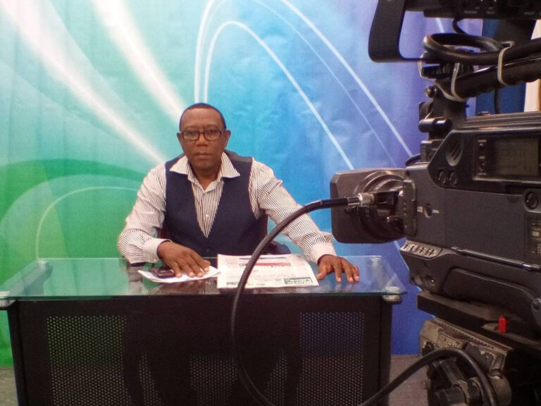 Director de medio digital hace reclamo justo