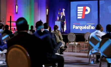 Presidente anuncia ParqueatRD: un Plan Nacional de Parqueo: orden y seguridad en el tráfico