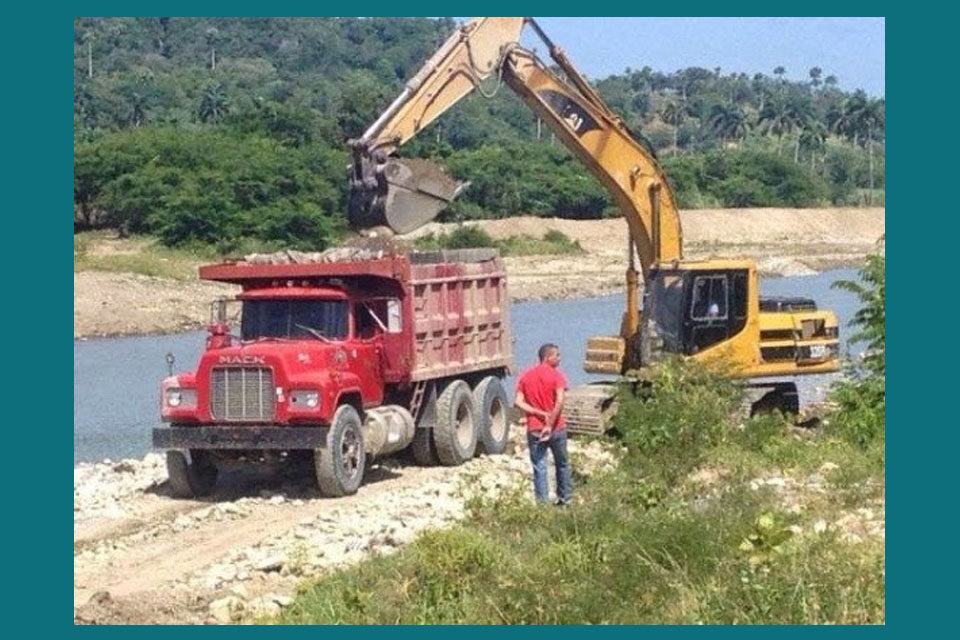 Con nombramiento de Geraldo Díaz, Gobierno da rienda suelta a la extracción de materiales