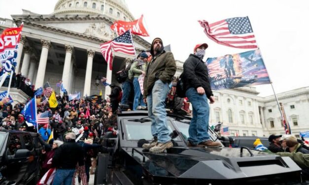 Seguidores de Trump asaltan al Capitolio en Washington, centro del poder político de EEUU