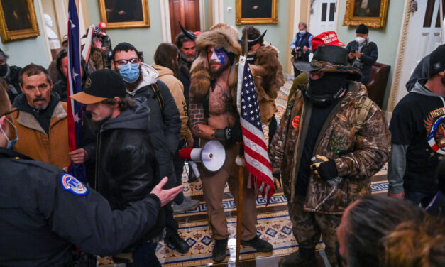 Seguidores de Trump asaltan al Capitolio en Washington, centro del poder político de EEUU
