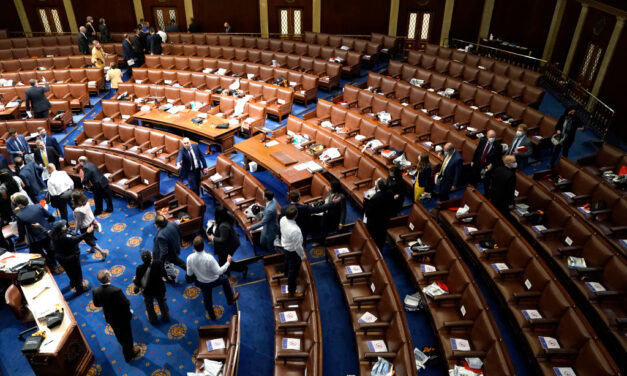 Seguidores de Trump asaltan al Capitolio en Washington, centro del poder político de EEUU