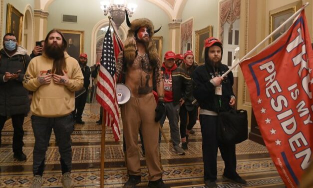 Seguidores de Trump asaltan al Capitolio en Washington, centro del poder político de EEUU