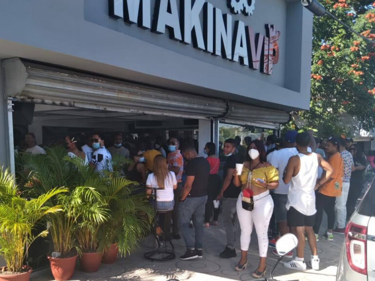 PN cierra la Makina Vip por violación protocolos