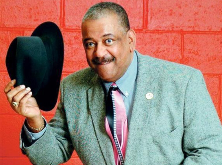 Velarán restos del locutor y presentador