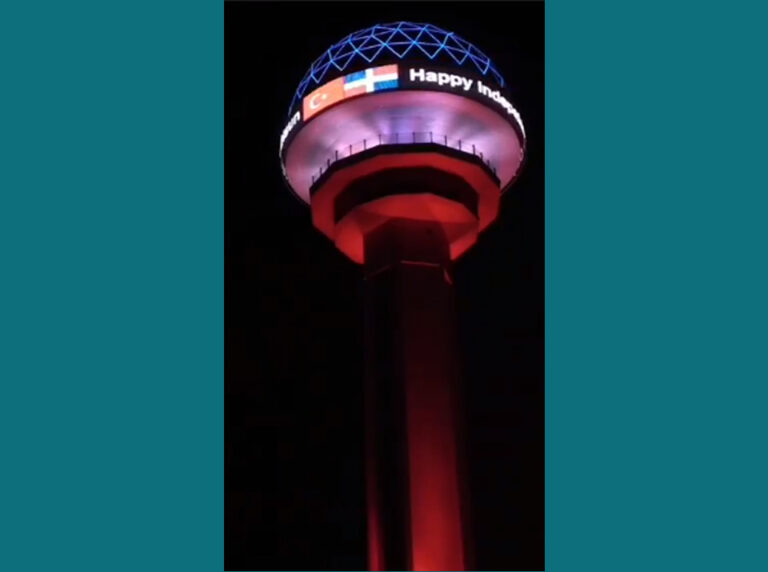 Torre de Atakule Turquía rinde homenaje a RD