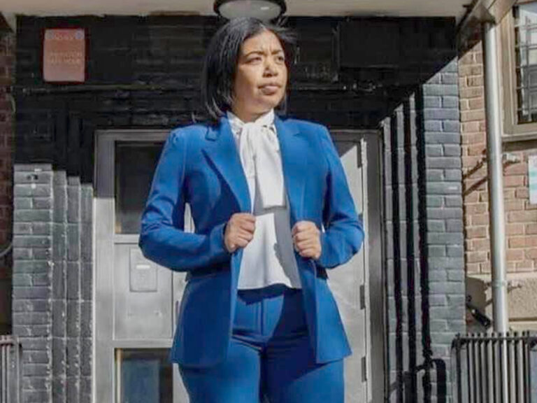 Promete trabajar por un mejor distrito 26