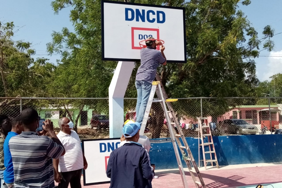 DNCD extiende programa de intervención canchas