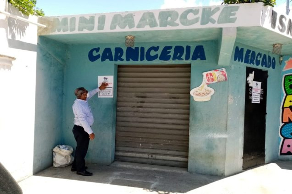 Cierran carnicería en Los Frailes II