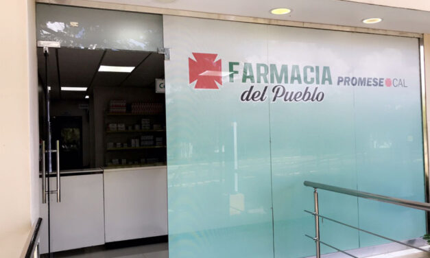 Promese/Cal reabre Farmacia del Pueblo en PUCMM Santiago