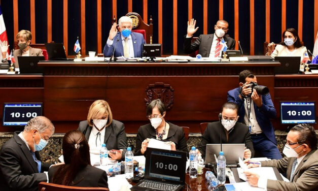 Senadores oposición rechazan nuevos préstamos