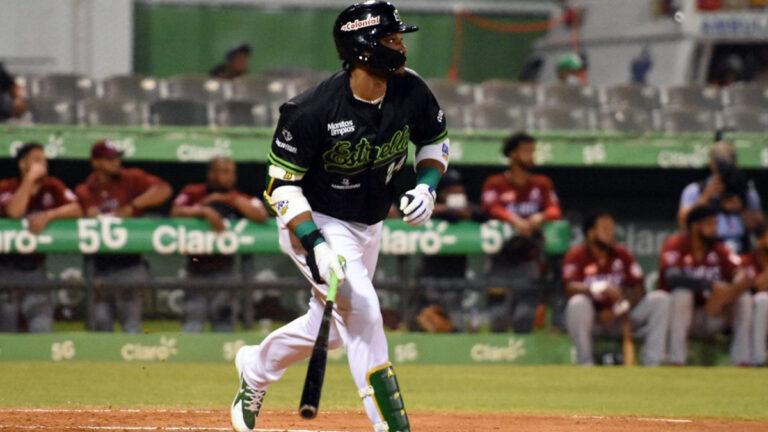 Estrellas blanquean a los Gigantes del Cibao