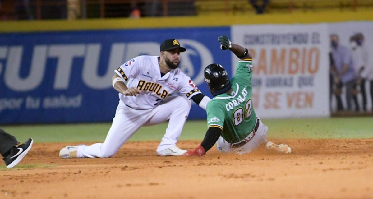 Estrellas vencen a las Águilas 8-3