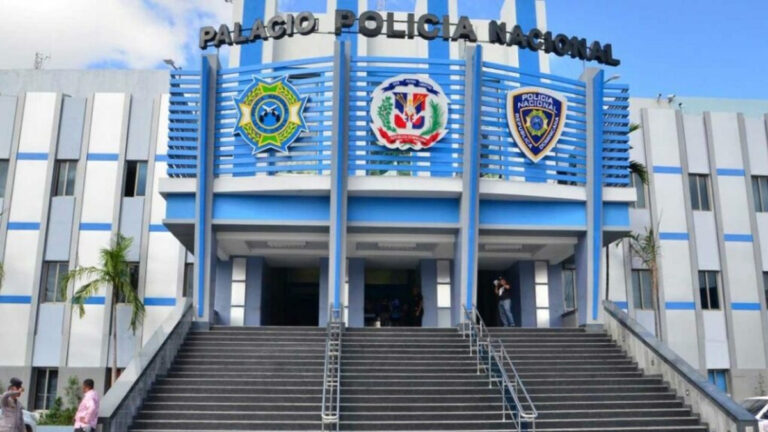 Investigan incidente en estadio Julián Javier donde varias personas resultaron heridas