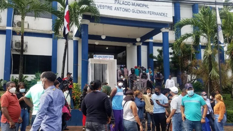 Congelan cuentas bancarias al Ayuntamiento de Santo Domingo Oeste por incumplimiento de pago demanda laboral