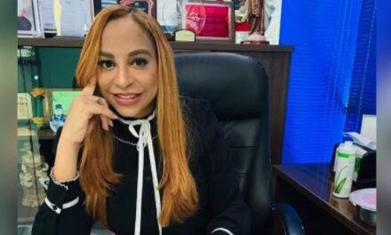 Denuncian directora del Inposdom oculta información