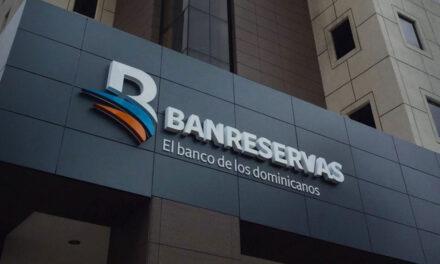 Dictan prisión preventiva a empleado Banreservas