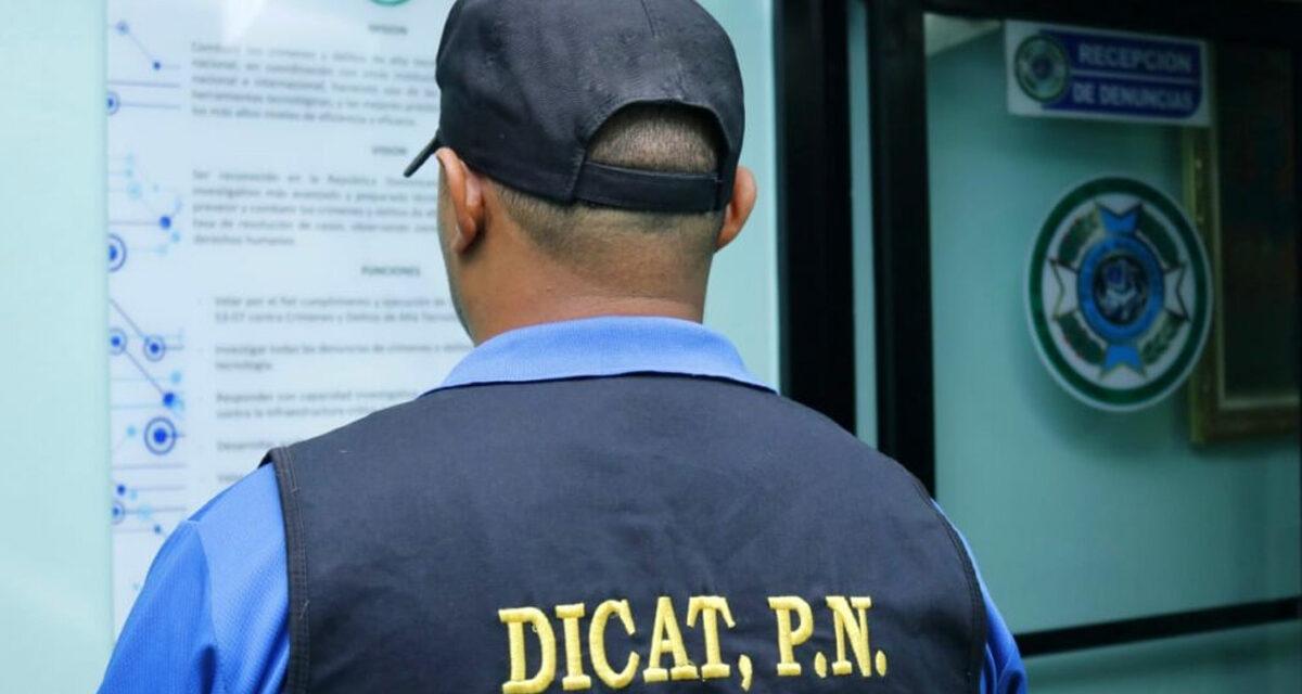 PN arresta dos personas por estafa vía WhatsApp