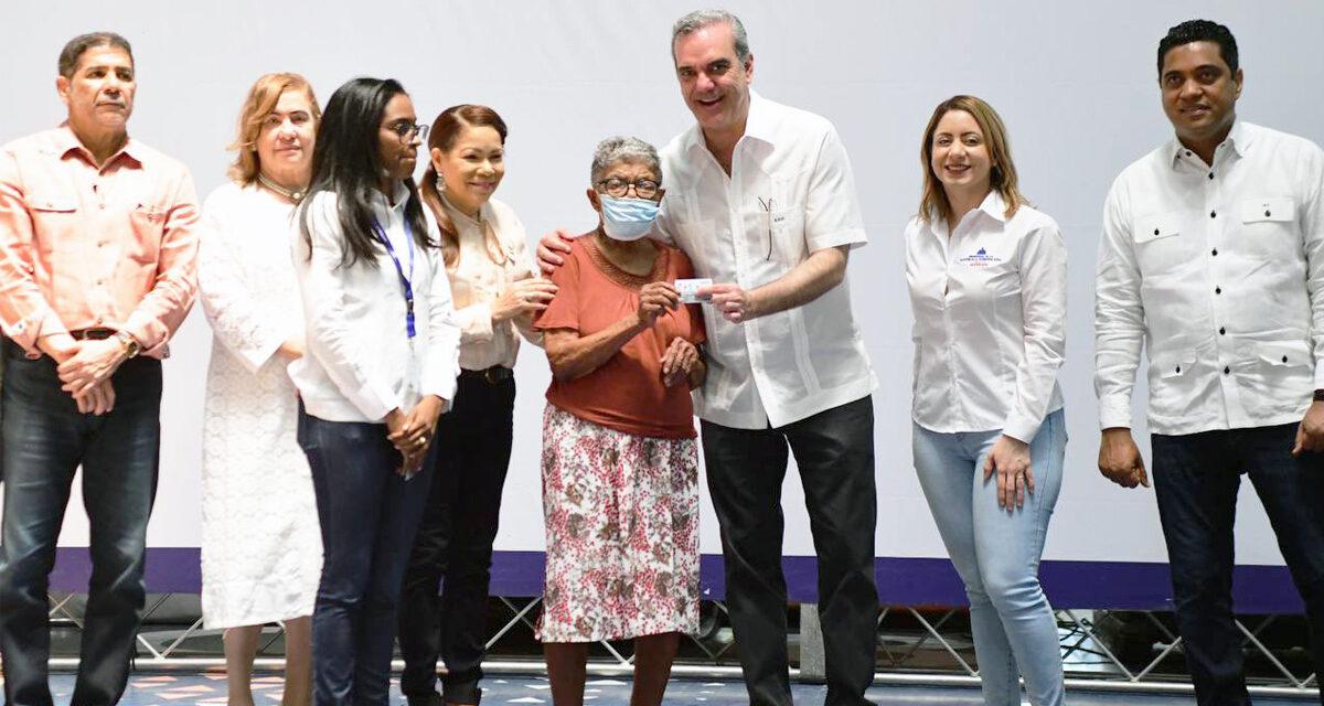 Supérate incluye más de 2,500 nuevas familias en La Vega