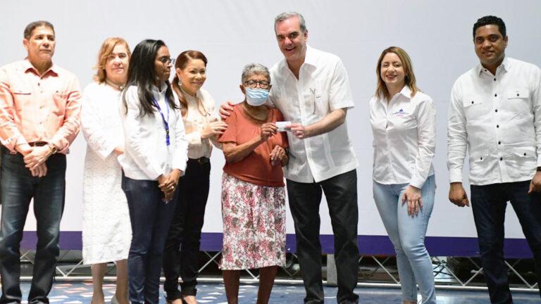 Supérate incluye más de 2,500 nuevas familias en La Vega