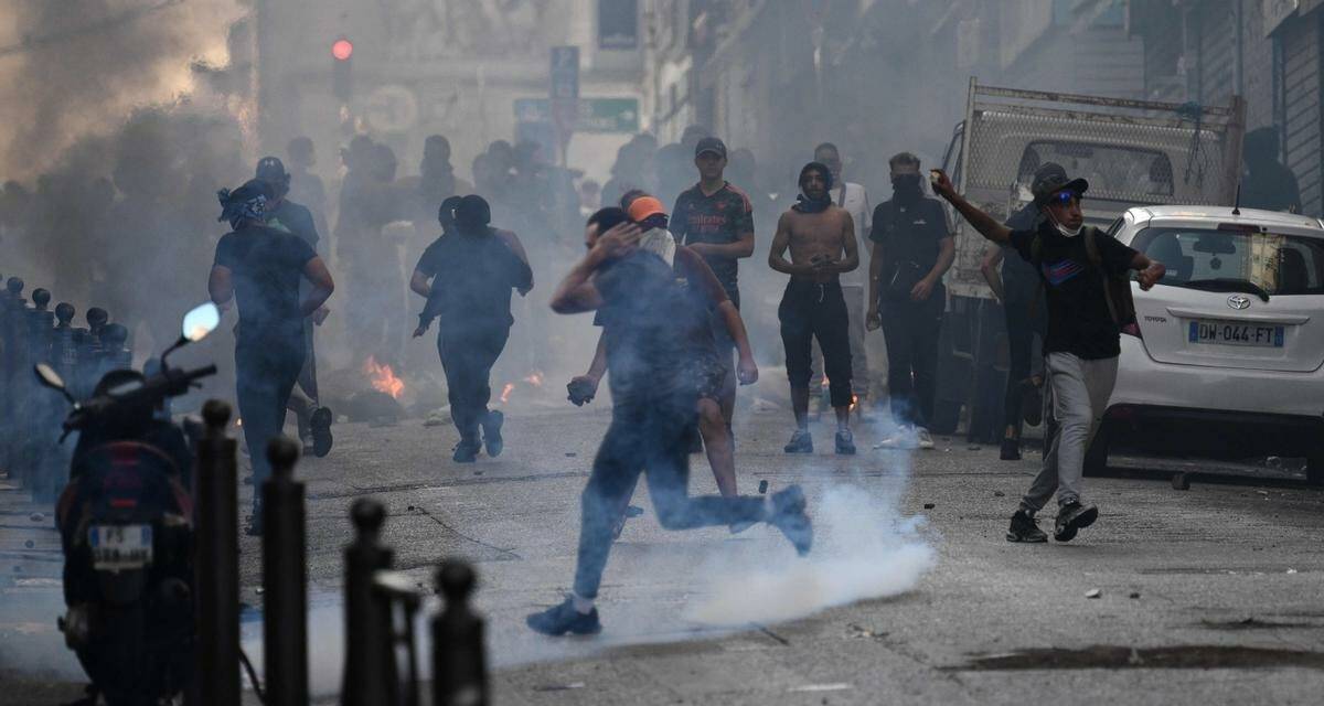 Francia anuncia medidas para frenar disturbios