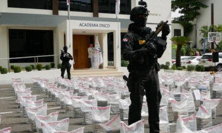 Incautan 1.5 toneladas de cocaína en Caucedo