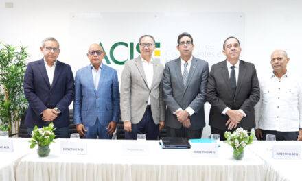 ACIS alerta sobre retrasos en trámites en el Registro Mercantil