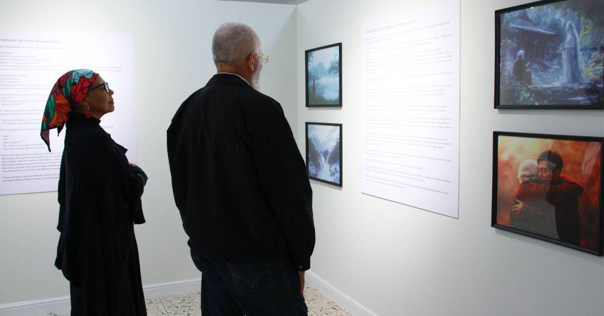 Exhibición ‘Nuestra Madre’ es una celebración del amor maternal