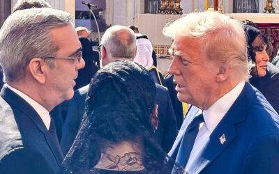 Abinader conversó con Trump durante ceremonia funeral del Papa