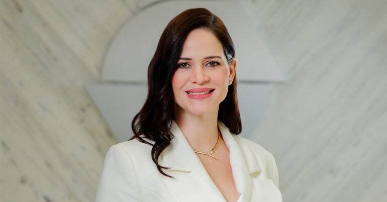 Inversiones Santa Cruz elige