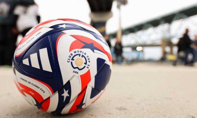 Airbnb y FIFA anuncian alianza global para tres torneos de fútbol