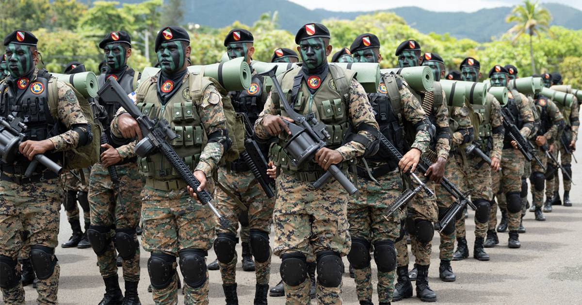 El cambio de lema del Ejército: ¿Unidad o pérdida de rumbo?