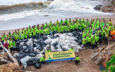 Voluntarios Iglesia de Dios recolectan 2.7 toneladas de basura