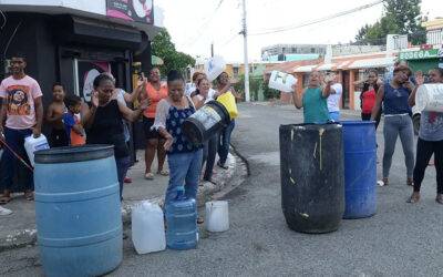 Denuncian: herrero de la calle 24, controlaría suministro de agua