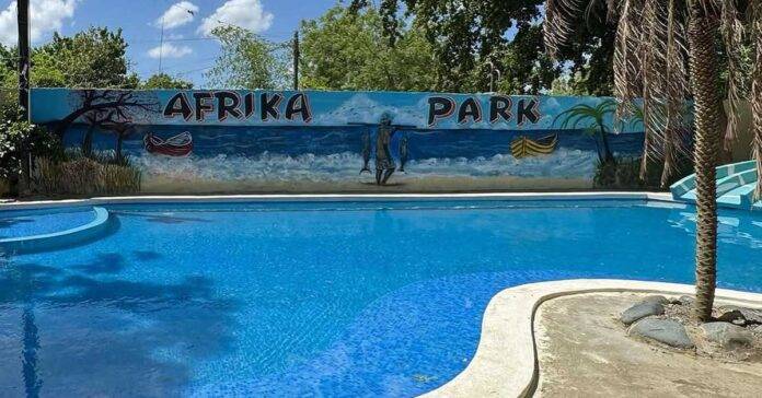 Clausuran parque acuático Santiago