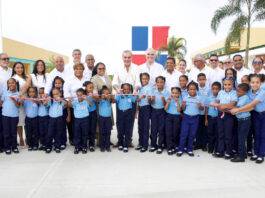 Abinader inaugura un centro