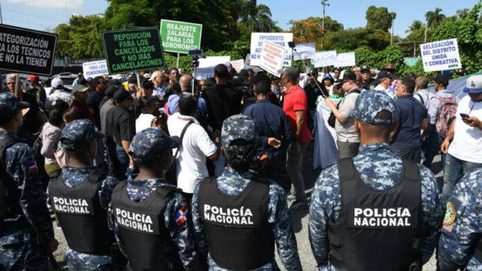 agrónomos protestan en todo el país