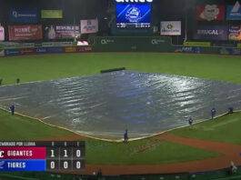 Lluvias suspenden otra vez juego entre Gigantes y Licey lluvias suspenden juego entre Gigantes y el Licey