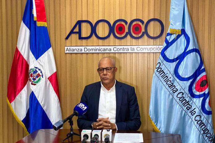 Carlos Pimentel licitación INTRANT