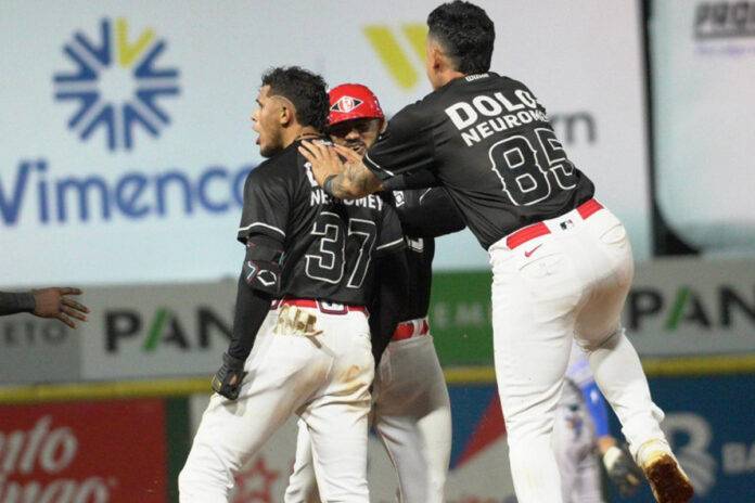 batazo Erik González