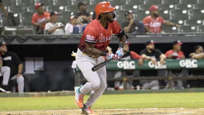 Leones frenan a Estrellas
