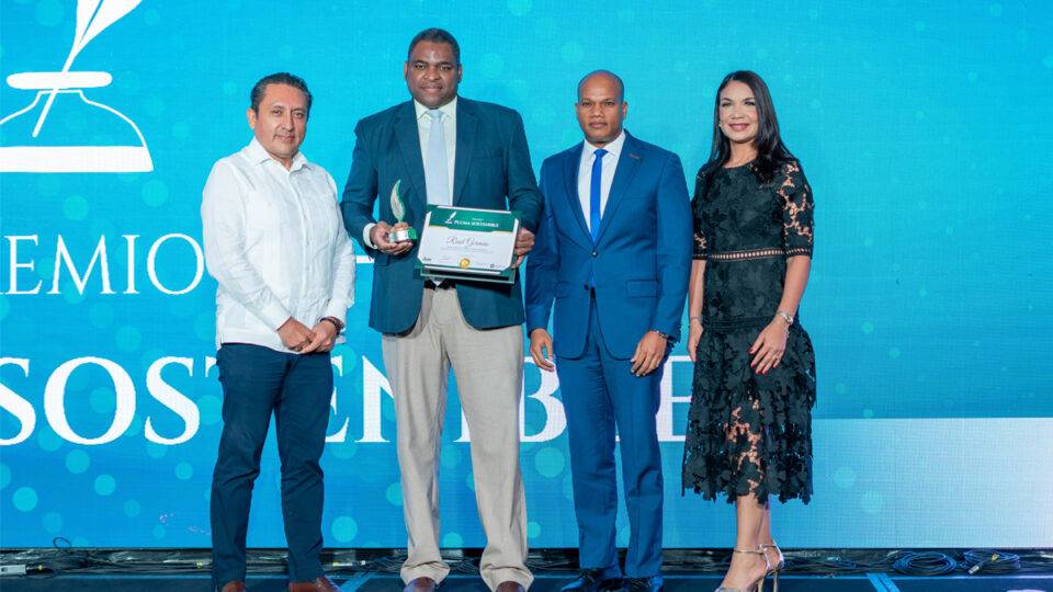 Premio Pluma Sostenible