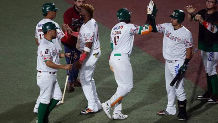 invicto Leones del Escogido