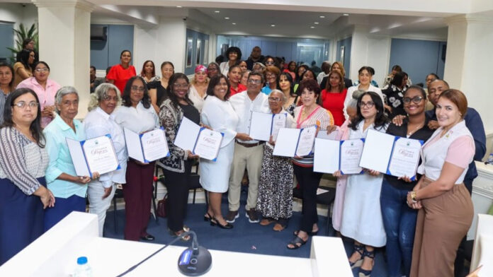 Mujeres alcarricenses