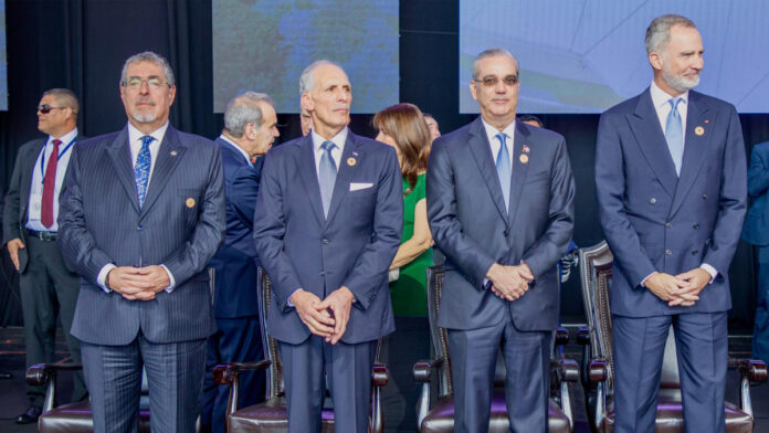 investidura Costa Rica
