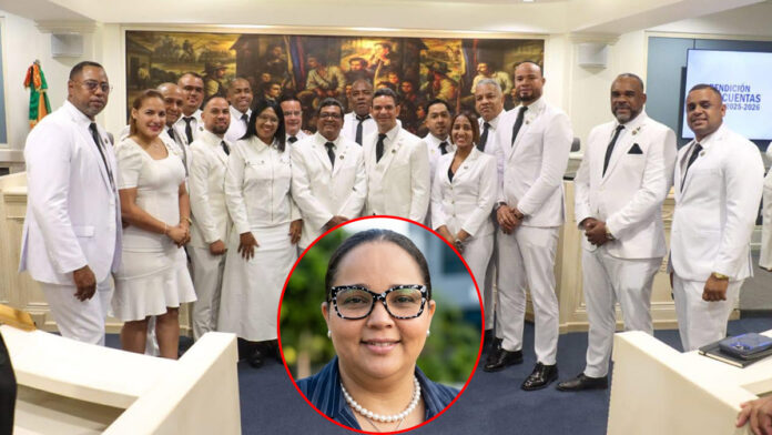 directora Administrativa y Financiera